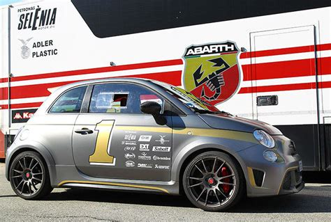 Primo Test Drive Abarth 695 Biposto Prova Su Pista LifersblogLifersblog