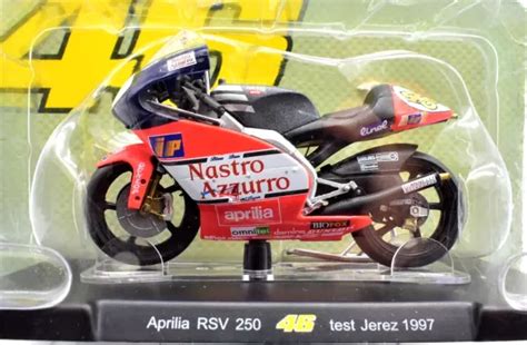 Models Motorcycle Valentino Rossi Scale Yamaha Yzr M Bike