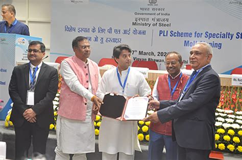 Tata Steel Signs MoUs With The Ministry Of Steel Under The PLI Scheme