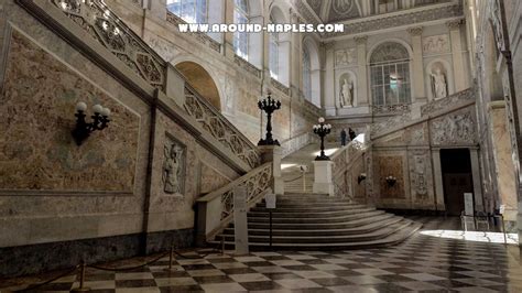 Il Palazzo Reale Di Napoli Foto Storia Around Naples