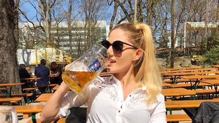 Tz Wiesn Madl Kandidatin Nadine Aus M Nchen