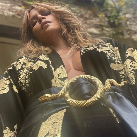 Halle Berry Tits Of The Day DrunkenStepFather