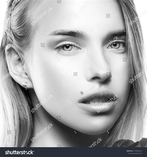 Sexy Gorgeous Caucasian Blonde Woman Natural Stock Photo Shutterstock