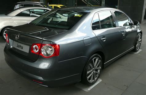 2008 Volkswagen Jetta - Information and photos - MOMENTcar