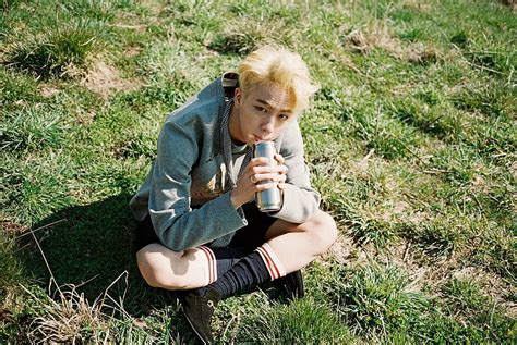 Wow Bts Jin Looks Stunning With Blonde Hair Jin Hit Hd Wallpaper