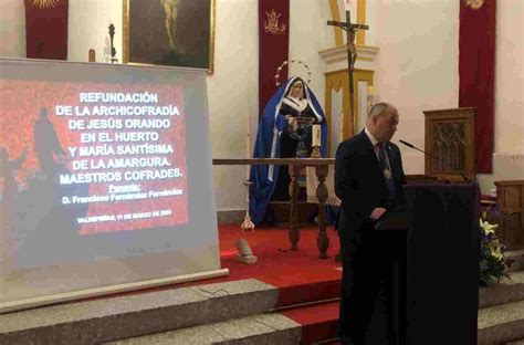 Celebrada la conferencia de Francisco Fernández Refundación de la