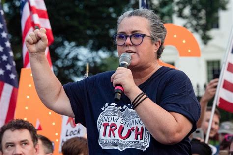 Rosie ODonnell Says Donald Trump Supporters Are Willfully Blind