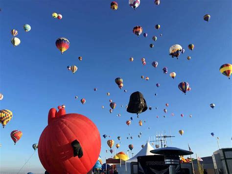 A Guide to the Albuquerque International Balloon Fiesta - Pure Wander