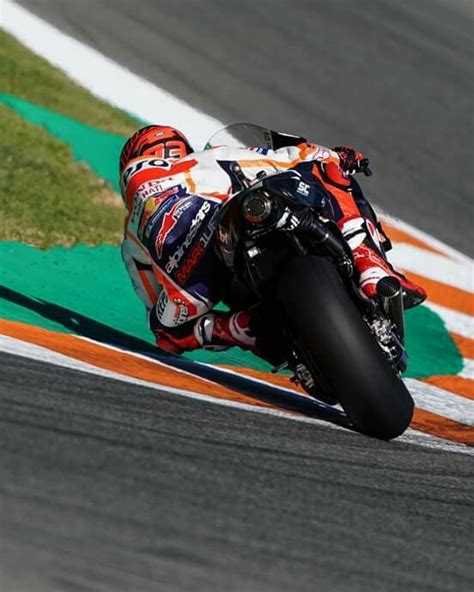 Pin By Sammy Theerameth On Moto Gp Or Ptt Thailand Marc Marquez