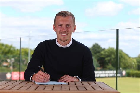 Southampton captain James Ward-Prowse signs new five-year contract at ...