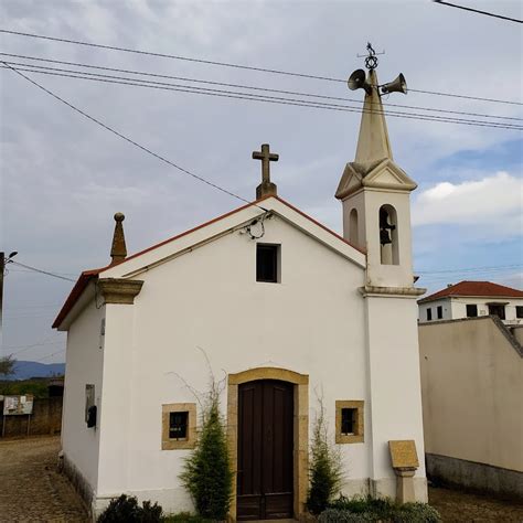 Revis Es Para Capela De Nossa Senhora Das Neves Da Sobreira Em S O