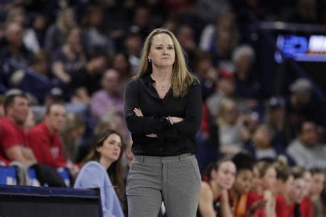 Sparks Hire Current University Of Utah Coach Lynne Roberts To Fill Head