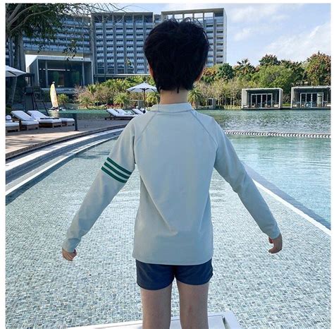 Set bơi bé trai tay dài chống nắng style Hàn Quốc P P Bikini Thương