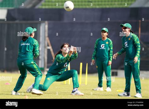 Mirpur National Cricket Stadium Hi Res Stock Photography And Images Alamy