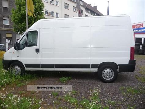 Peugeot Boxer 350 LH 2 8 HDI L2 H2 2004 Box Type Delivery Van Photo And