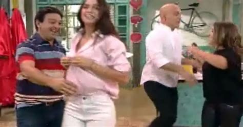 El Descuido Hot De Zaira Nara Durante Un Programa En Vivo Infobae