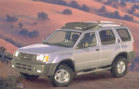 Nissan Suv 2000 - reviews, prices, ratings with various photos