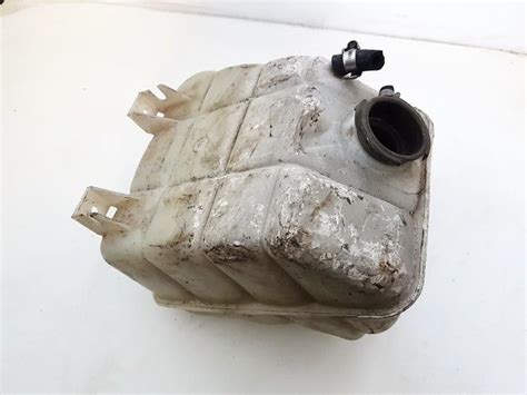 Used Used Expansion Tank Coolant RADIATOR EXPANSION TANK BOTTLE