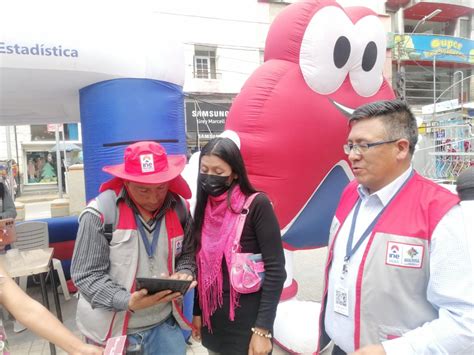 Estudiantes Universitarios Lideran El Voluntariado Para El Censo De