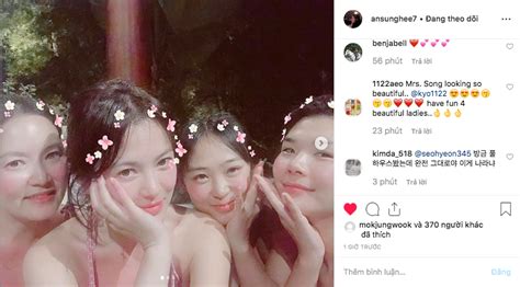 Lộ loạt ảnh siêu hot của Song Hye Kyo Mặc bikini khoe làn da nõn còn cực thân thiết bên tiểu