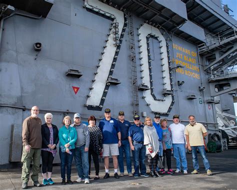 USS Carl Vinson Celebrates 40th Commissioning Anniversary > United