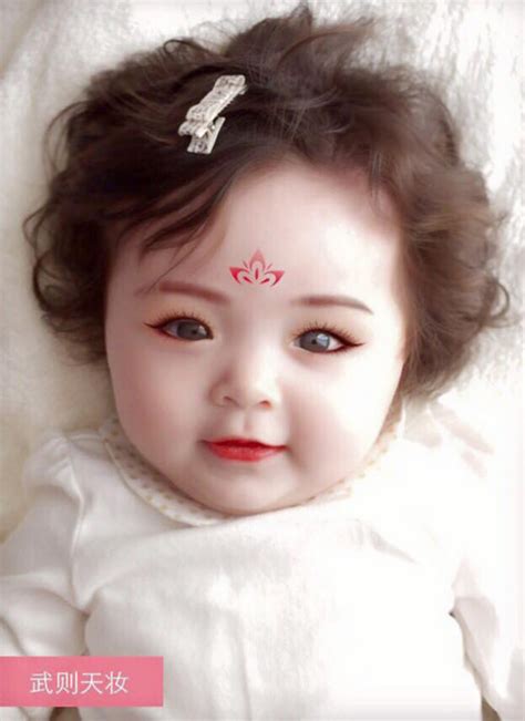 Hot girl Việt đua nhau chế ảnh Võ Tắc Thiên