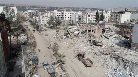 Ad Yaman Da B Y Kl Nde Deprem Meydana Geldi