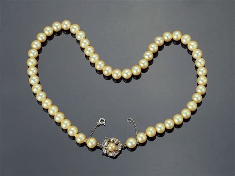 Cream Paste Pearls With Silver Clasp S Simulated Pearl Necklace