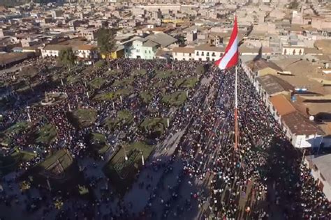 Parada del Gallardete conoce esta emblemática festividad pletórico de