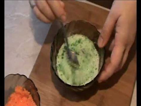 Как сделать цветной сахар и украшения из него - YouTube