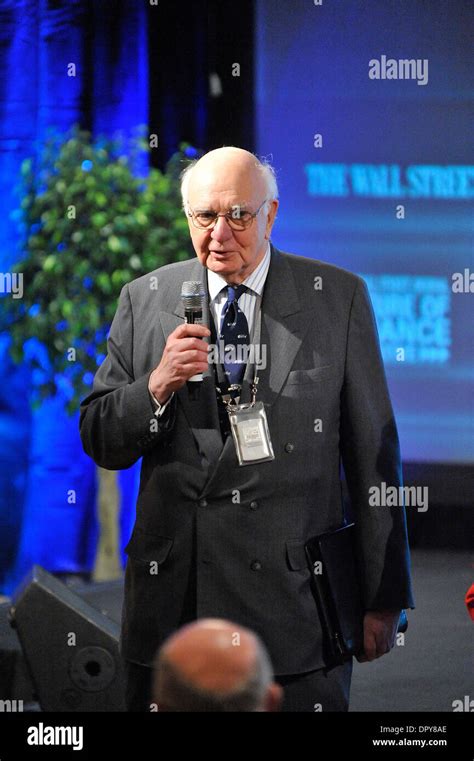 March 24 2009 Washington Dc Usa Paul Volcker Former Chairman Of