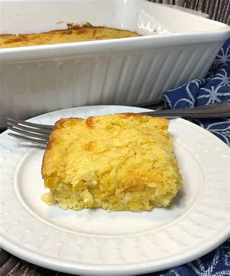 Corn Casserole - What's Mom Cookin'