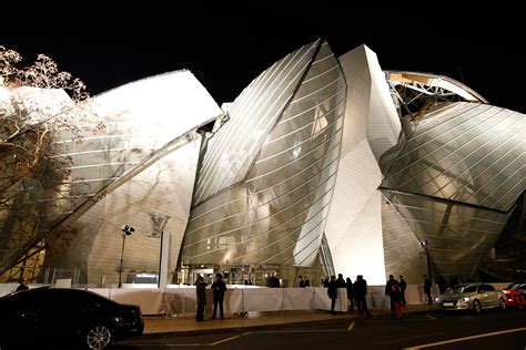 Visit The Fondation Louis Vuitton Iucn Water