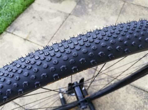 Review Hunt Season Gravel Disc X Wide Wheelset Road Cc