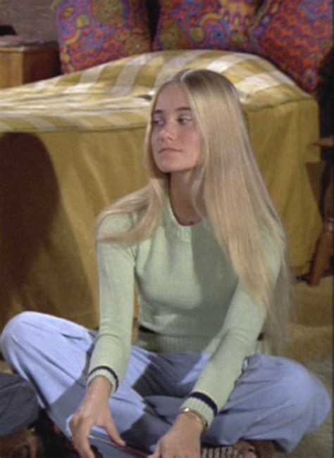 Pin By Coco On 70s Chicks The Brady Bunch Fashion Tv Maureen Mccormick