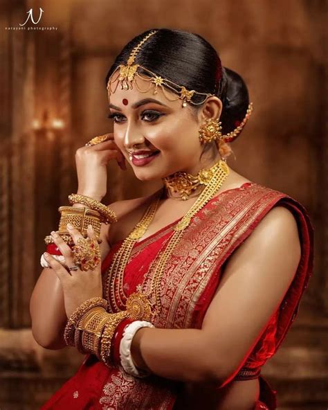 Pin By Rao Prasad On Beautiful Women Naturally Bengali Bridal Makeup