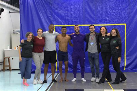 Foto Equipe Do Lam E Profissionais Do Cruzeiro Em Teste Aberto