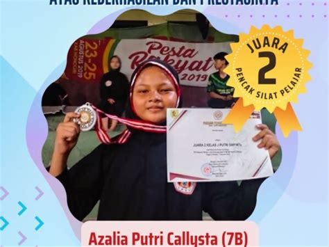 PENYERAHAN PENGHARGAAN KEPADA SISWA SISWI JUARA LOMBA DAN KULTUM DALAM