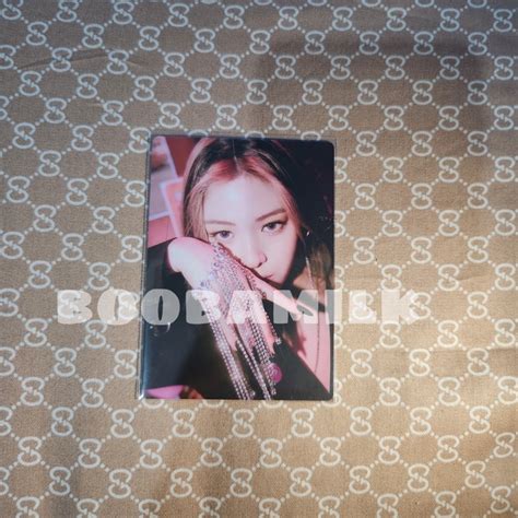 Jual Photocard Itzy Ryujin Guess Who Limited Edition Shopee Indonesia