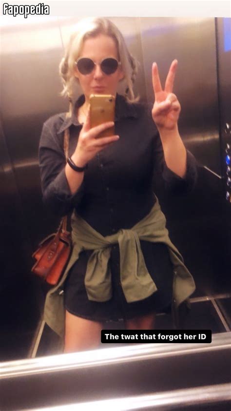 Tan Smith Nude OnlyFans Leaks Photo 1590634 Fapopedia