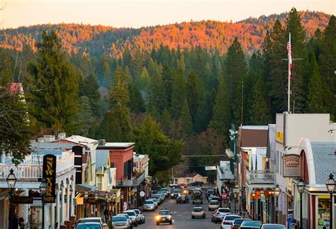 12 Most Charming Small Towns in California (with Map & Photos) - Touropia