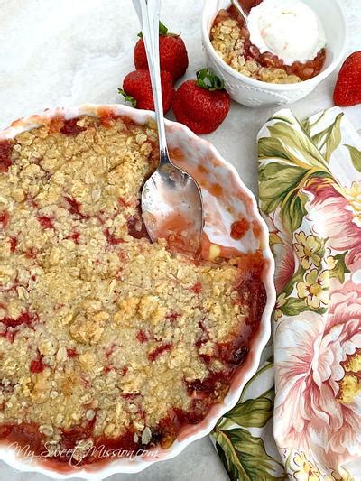 Old Fashioned Strawberry Rhubarb Crisp