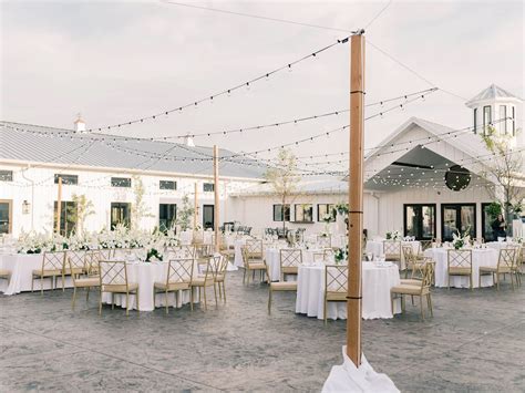 18 Small Wedding Venues Across the U.S. for an Intimate Time