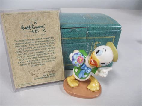 Wdcc Disney S Mr Duck Steps Out Tag Along Trouble Huey Estatesales Org