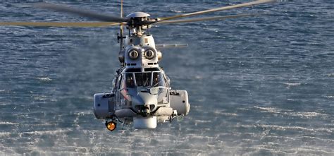 H215 Airbus Helicopters Canada