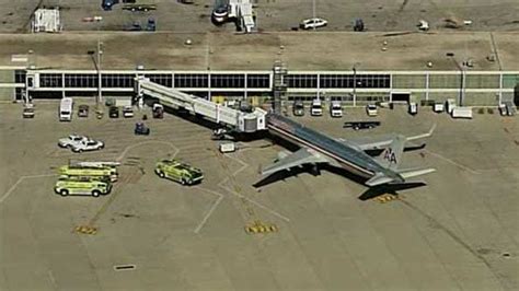 American Airlines Jet Makes Emergency Landing In Tulsa After Bird Strike