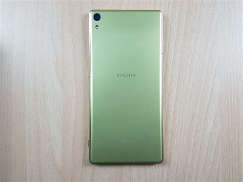 Sony Xperia Xa Ultra Unboxing Quick Review And Gaming