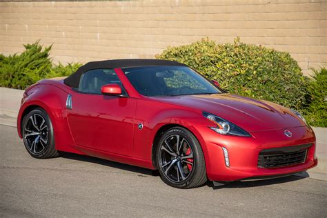 2019 Nissan 370Z Roadster Review