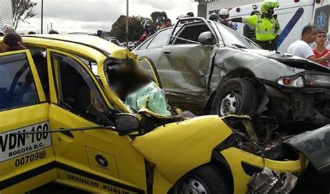 Accidente En La Avenida Ciudad De Cali Deja Dos Muertos Noticias Rcn