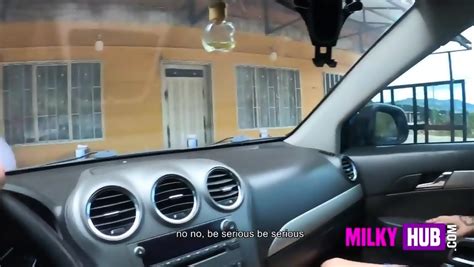 Belle mère Latina Suce Son Fils